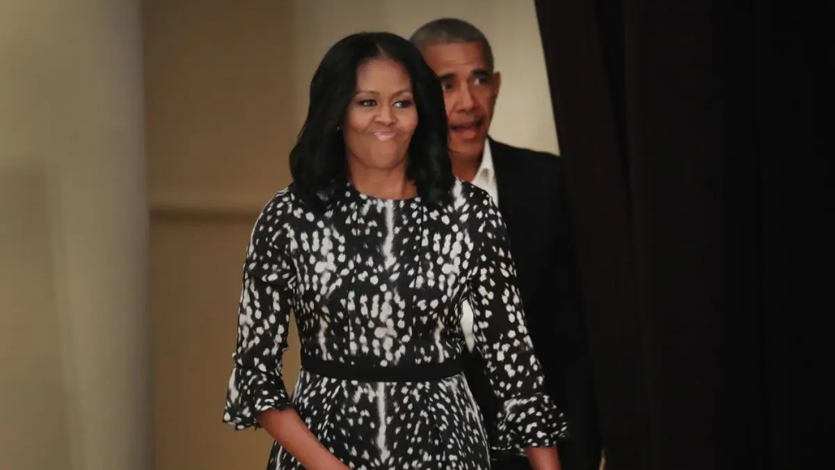 ‘Honey, Settle Down’: Michelle Obama Reveals the One Post-White House Look That Drove Barack So Wild He Can’t Let It Go