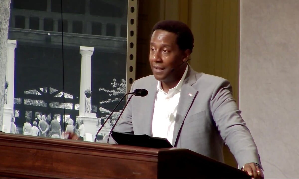 Setti Warren, Harvard’s Institute of Politics director and first Black mayor in Massachutsetts, dies