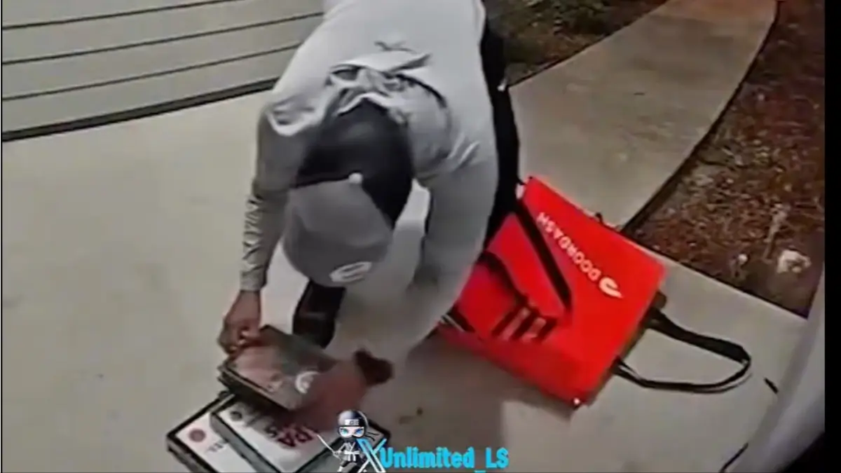 ‘Should Be Instant Firing’: Internet Gags After DoorDash Driver Is Caught on Camera Mishandling Food, and the Company’s Response Stops People Cold