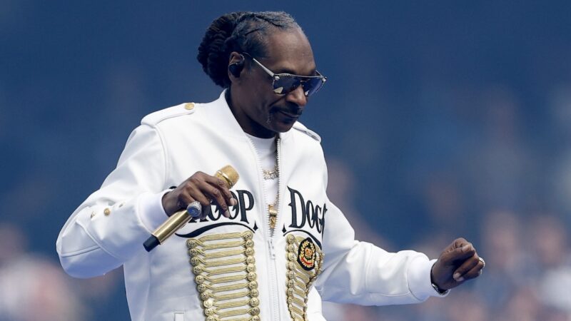 Netflix and Snoop? Snoop Dogg to take on halftime performing duties for upcoming Christmas Day NFL game