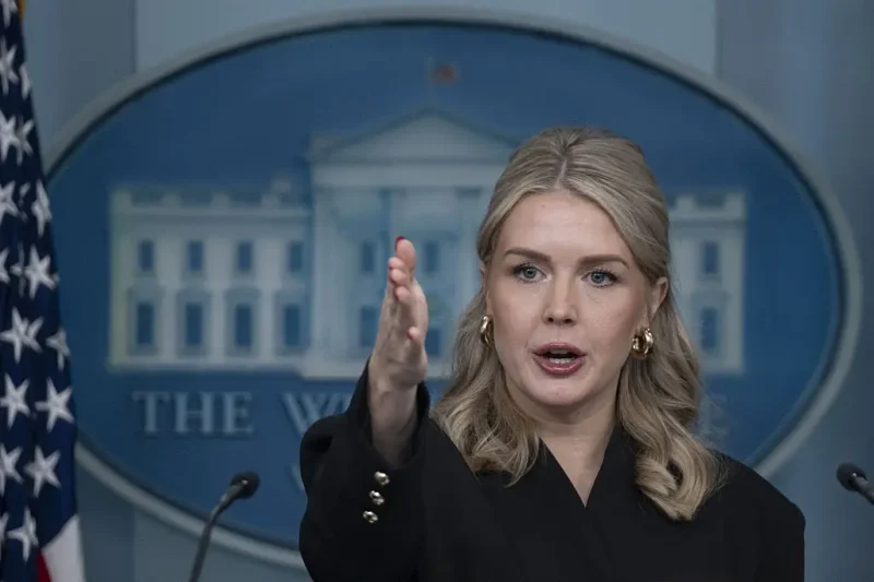 ‘Fabrication Barbie’: Karoline Leavitt Comes Undone on Camera, Head Whipping Side to Side as Reporter Fact-Checks Her Shaky Defense in Intense Faceoff