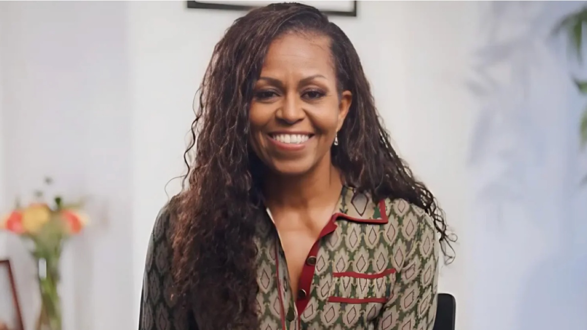 ‘Wowowowoowow’: Michelle Obama Shocks Fans, Pops Out with See-Through, Head-Turning Look 