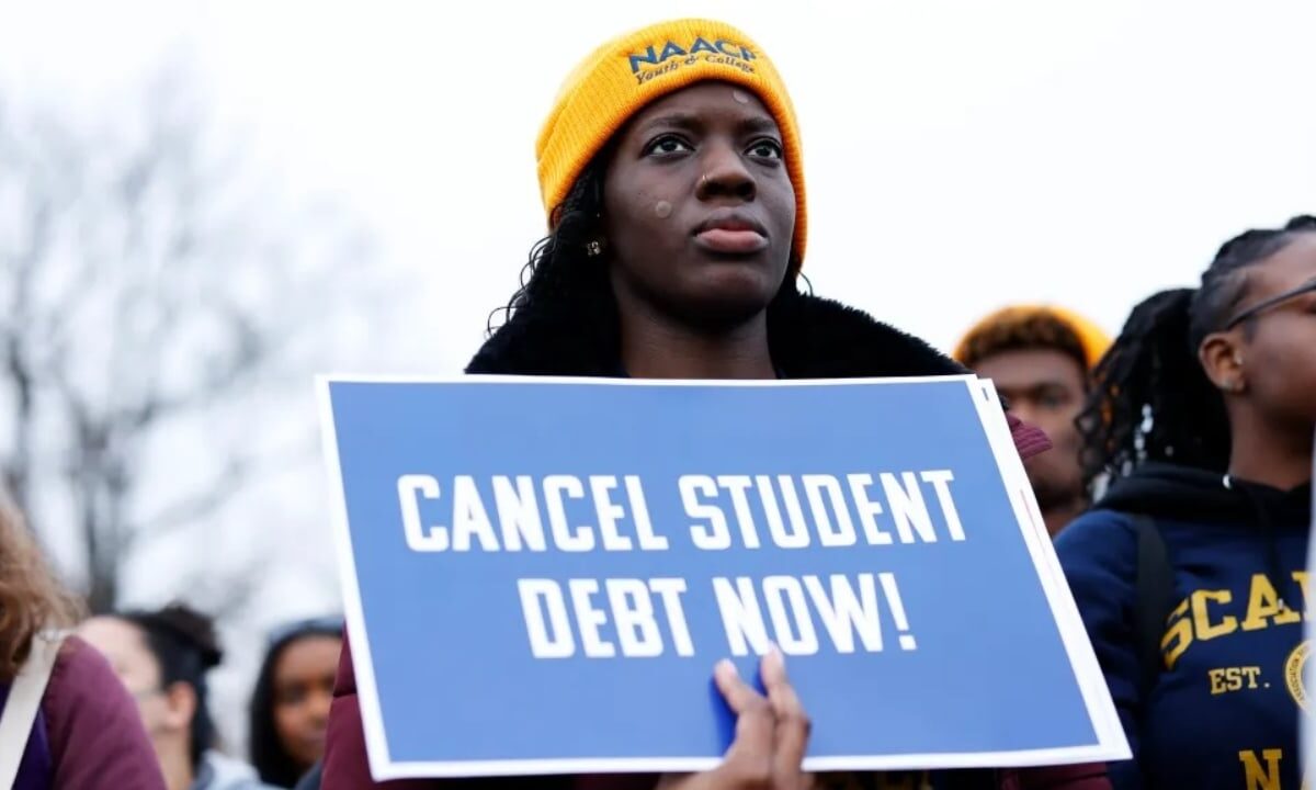 Student loan borrowers face wage garnishments in the new year