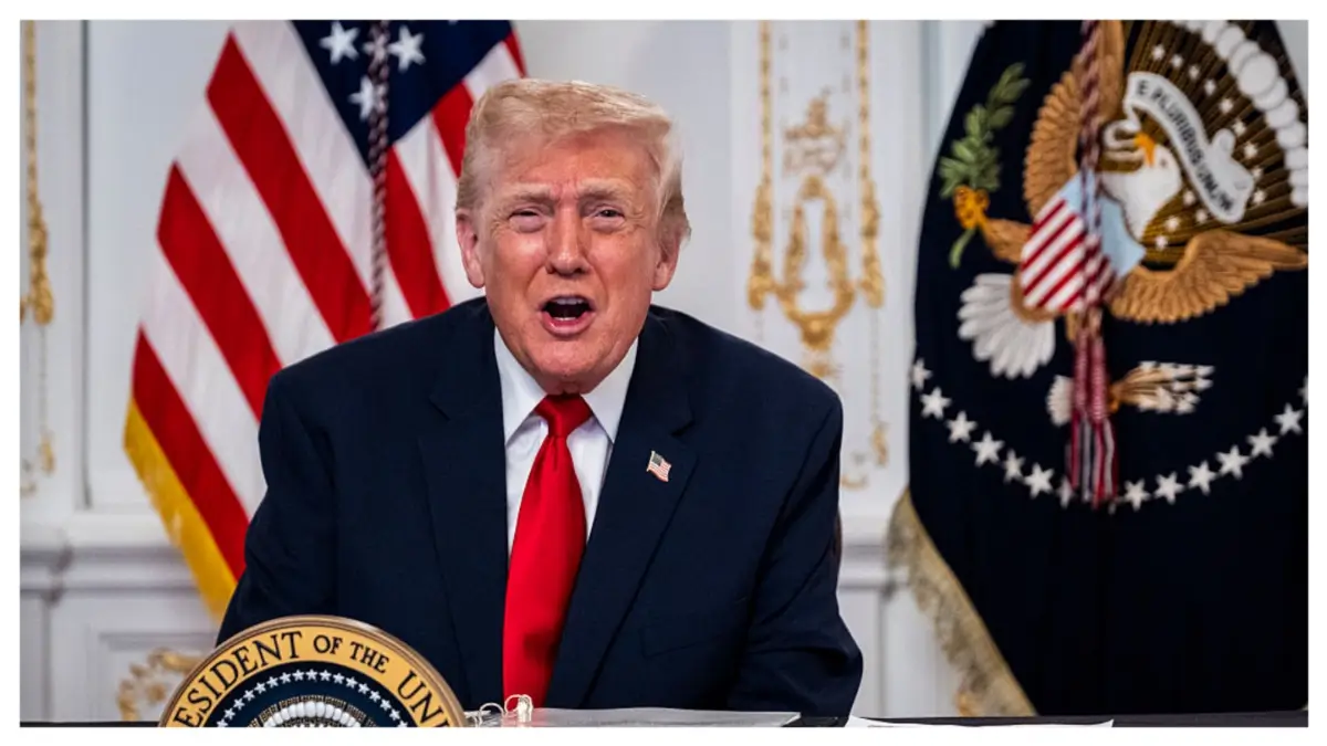 ‘Huh?’: Trump Starts Telling ‘Incoherent’ Story, Accidentally Insults His Own Staff, Pauses to Recover — But His Abrupt Switch Let Slip Something Even Worse