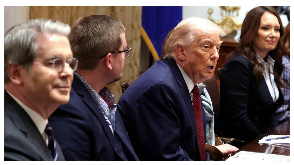 ‘This Is Actually Embarrassing’: Fox News Accidentally Catches Trump In One of His Lowest Moments — and Critics Howl at the Mishap Caught Live