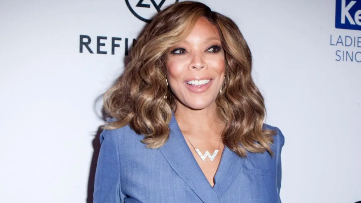 ‘Did She Know Where She Was Going?’: Wendy Williams Attends Church Service, But Fans Get Distracted By Her Tiny Waist and Short Dress
