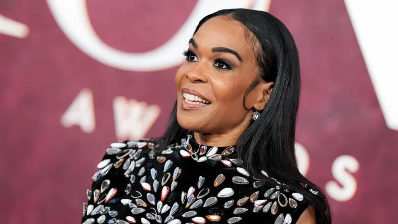 ‘Girl, That Wig Is Coming Off’: Michelle Williams’ Performance Goes Off the Rails When Cameras Catch Close-Ups of What She Couldn’t Hide