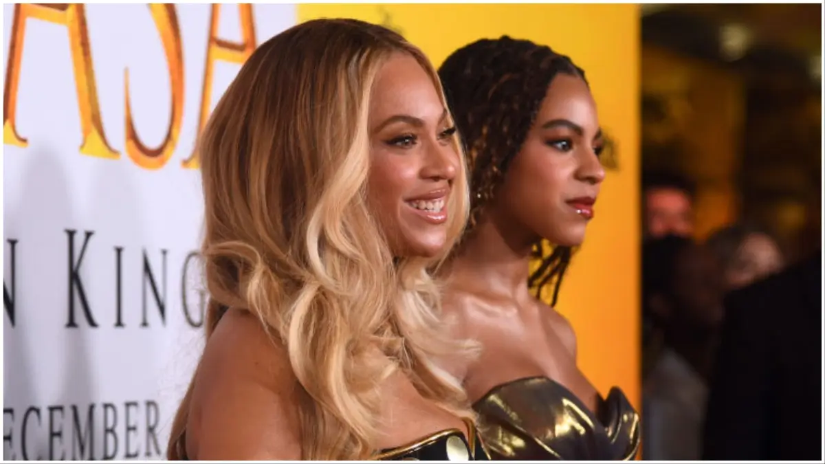 ‘Thought It Was Bey’: Blue Ivy’s Courtside Outfit Has Folks Doing a Double-Take — Viewers Caught One Thing That Sent Beyoncé’s Fans Into Detective Mode