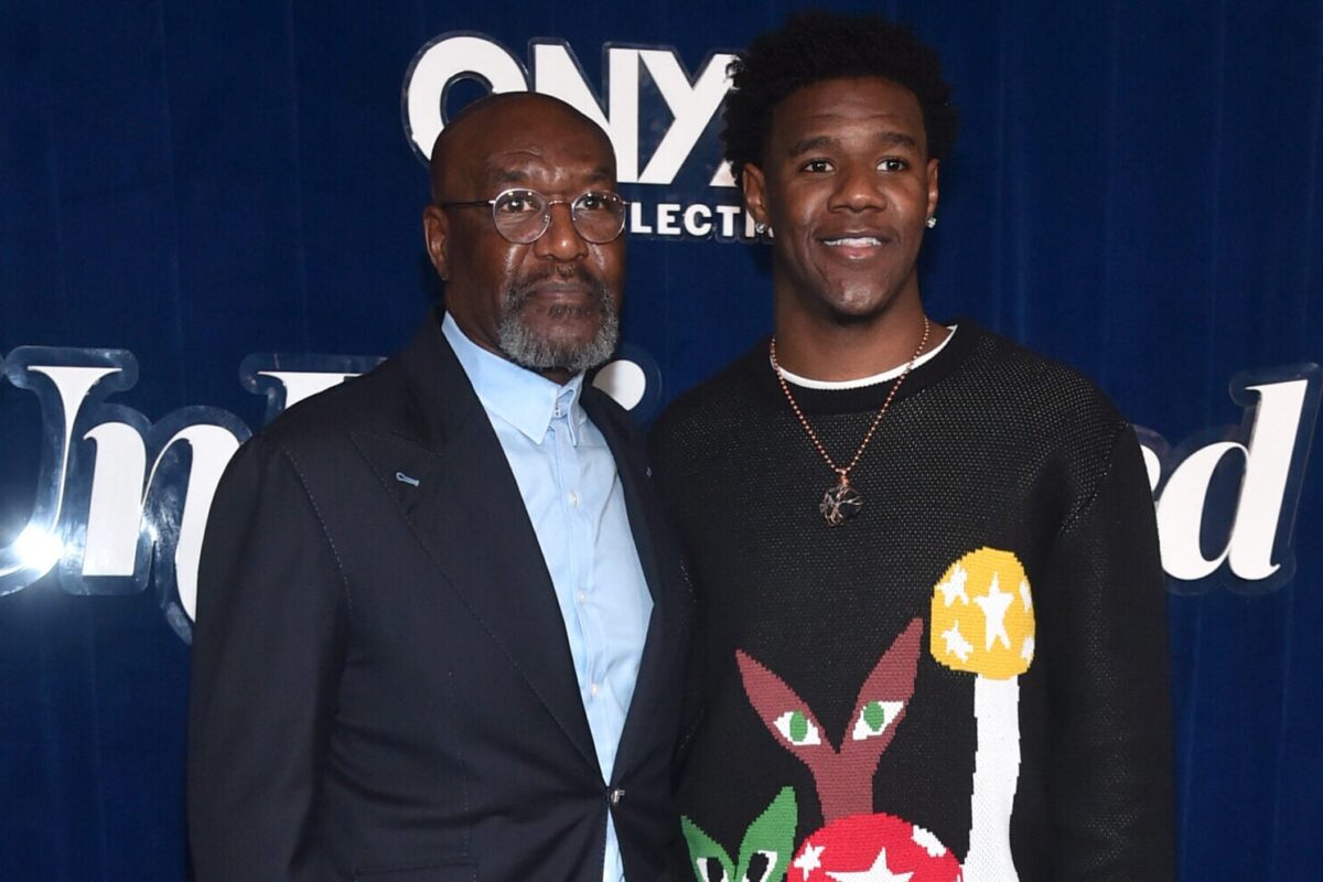 Delroy Lindo finally gets his Oscar flowers and his son was the first to tell him