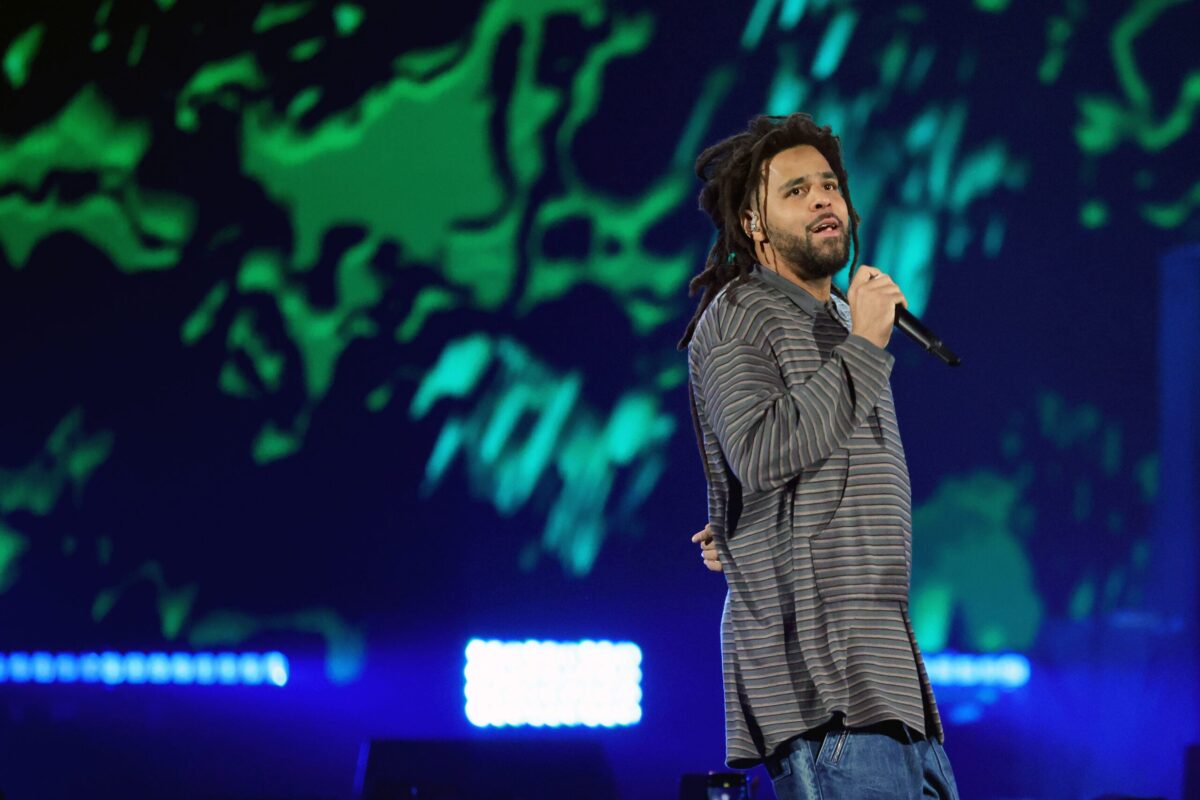 ‘The apology dropped me way out of the top 3’: J Cole reflects on his apology to Kendrick Lamar in new freestyle