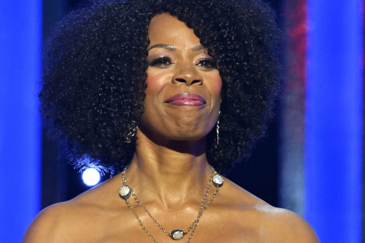 Kim Wayans wants to ‘a sis’ you in new YouTube character sketch comedy series