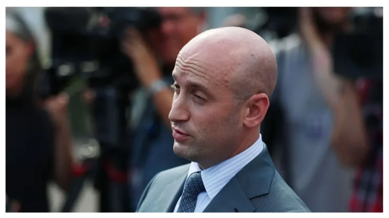 ‘This Is Insane’: An ‘Unhinged’ Miller Starts Making Up Words, Talks Himself Into Contradicting Trump — and Viewers Lose It When the Host Rolls His Eyes In Disbelief