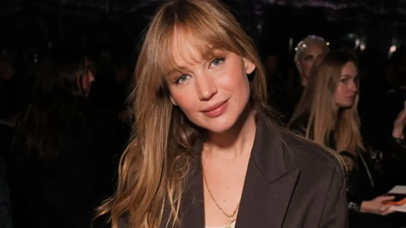 ‘Where Are Her Hips?’: Jennifer Lawrence’s Paris Look Gets Picked Apart as Fans Zoom In on Detail They Call a ‘Cry for Help’