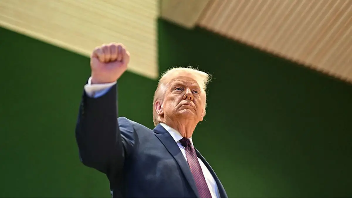 ‘OMG … LMAO’: Trump Thought a New Photo Made Him Look Powerful — Then China Posted a Video Taking a Shot That’s Bound to Set Him Off