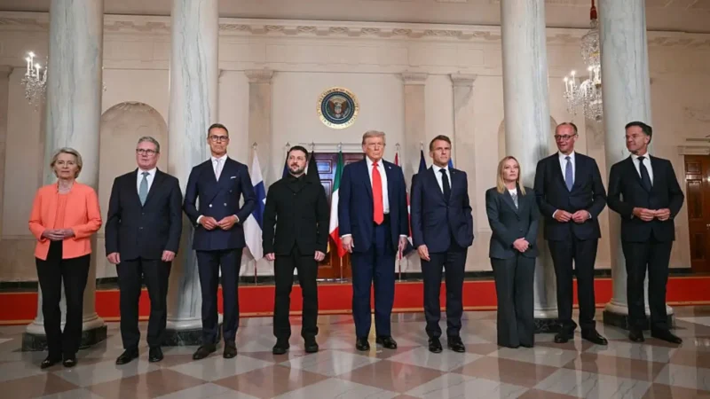 ‘Keir’s Fighting for His Life’: Trump Flexes Over World Leaders Like a Classroom Boss — but One Zoom-In on UK Prime Minister Shatters the Image