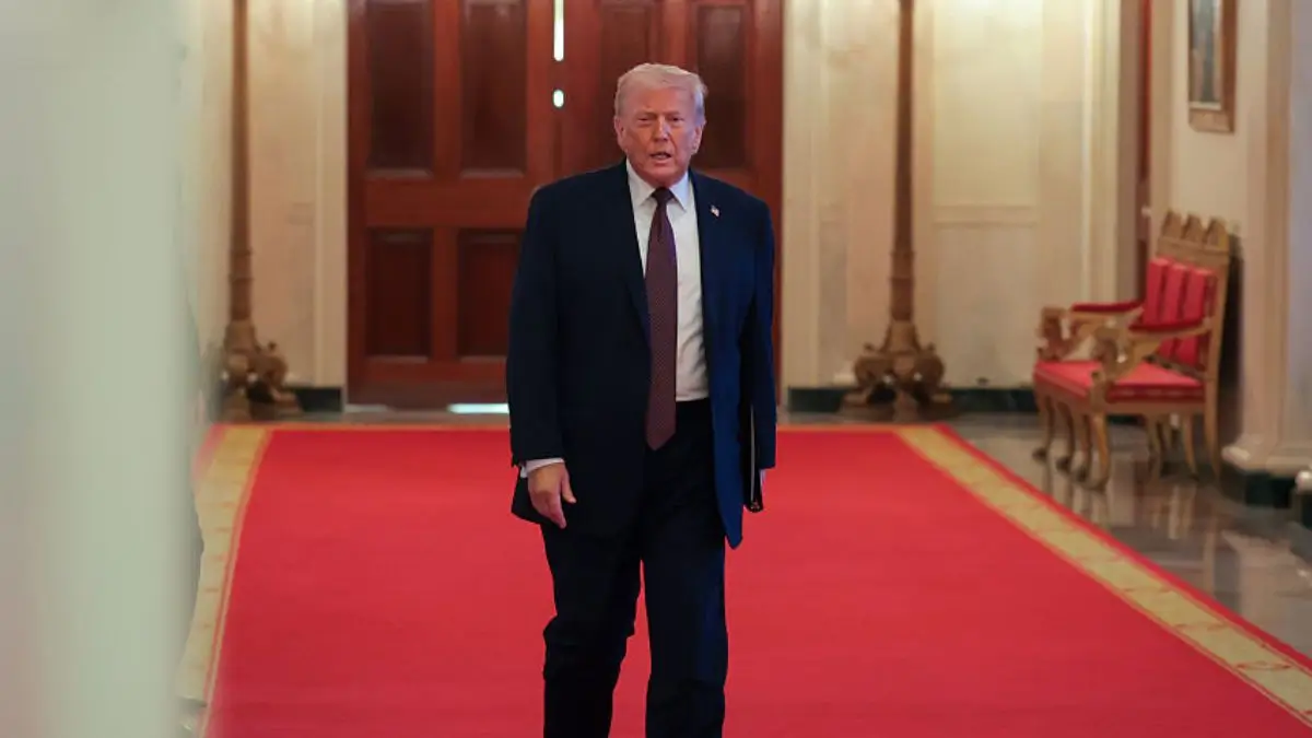 ‘Look at That’: Trump Close-Up Has People Zooming In on His ‘Super Small’ Pupils and Something Else Even More Disturbing 