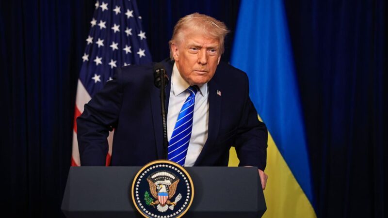 ‘What in the Entire F–K is He Doing?’: Trump Loses His Grip on Sanity When His Bizarre Moaning and Groaning While Imitating Females Stops Fans Cold