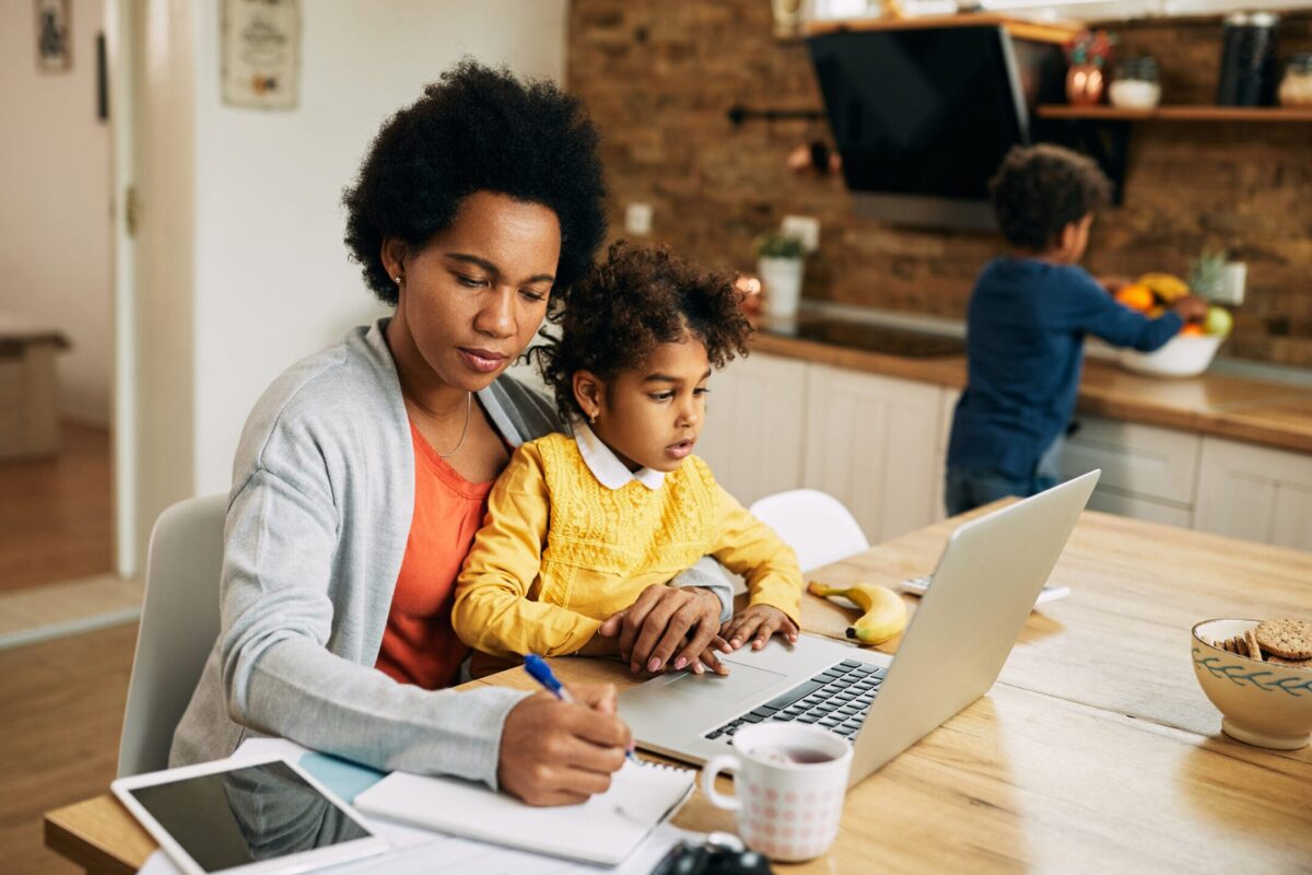 How single mothers hold America together