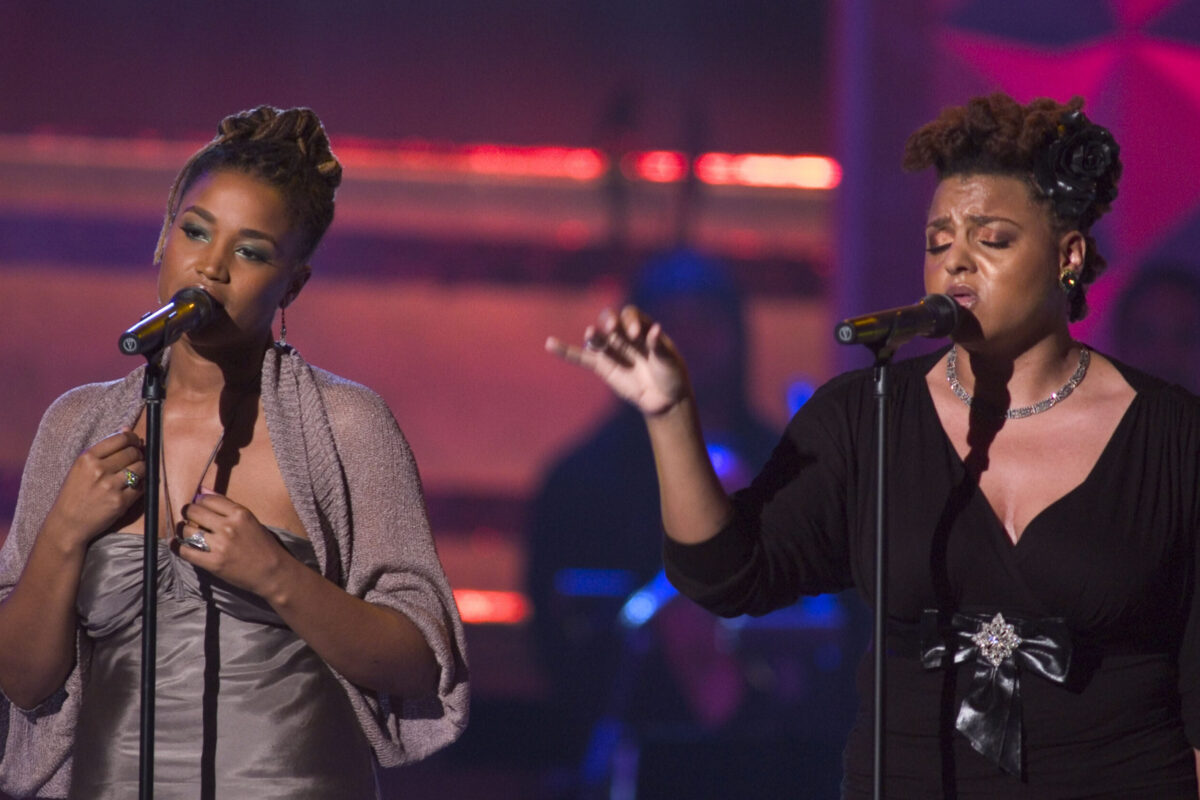 Floetry announces ‘Say Yes Tour’ with Raheem DeVaughn and Teedra Moses