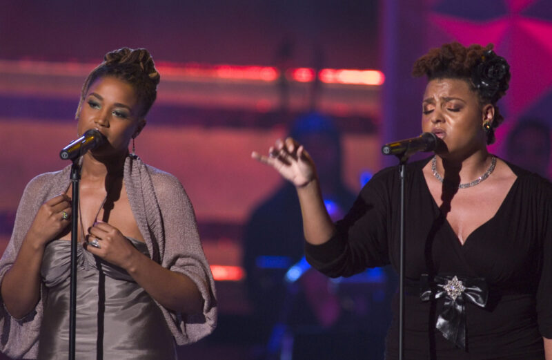 Floetry announces ‘Say Yes Tour’ with Raheem DeVaughn and Teedra Moses