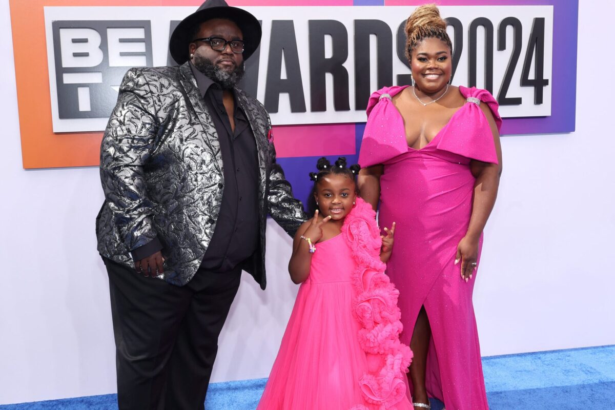 VanVan shares her ‘Good Morning Hair Routine’ with ‘Sesame Street’