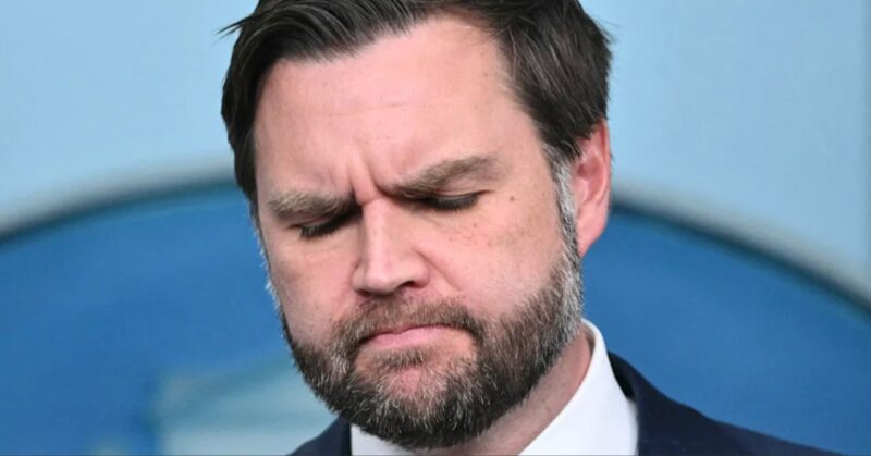 ‘HAHAHA…OH MY’: JD Vance Stepped Into Trump’s Spotlight and Got the Same Cold Treament — and His Wife’s Reaction Revealed Just How Bad It Was