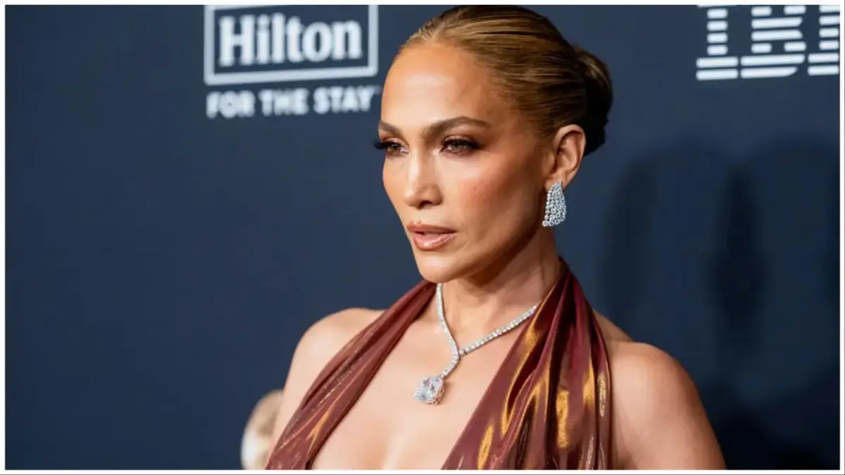‘Did She Get Something New?’: Jennifer Lopez’s Casual Look Stuns Fans as They Zoom In on Her Curvy Frame