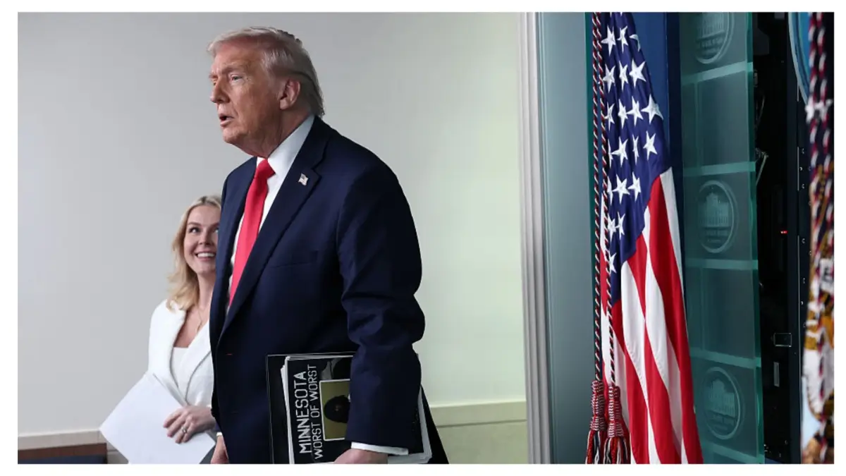 ‘Good Grief!’: Trump Explodes on Karoline Leavitt Over One Mistake — Then She Makes a Cringey Post to Win Him Back and Somehow Turns Them Both Into a Viral Punchline