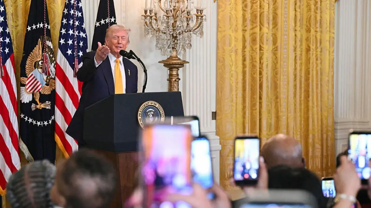 ‘The Crooked Wig and the Nails’: Black Trump Supporter’s Big Moment Gets Hijacked By Brutal Close-Up After He Gushed Over Nicki Minaj for the Same Thing