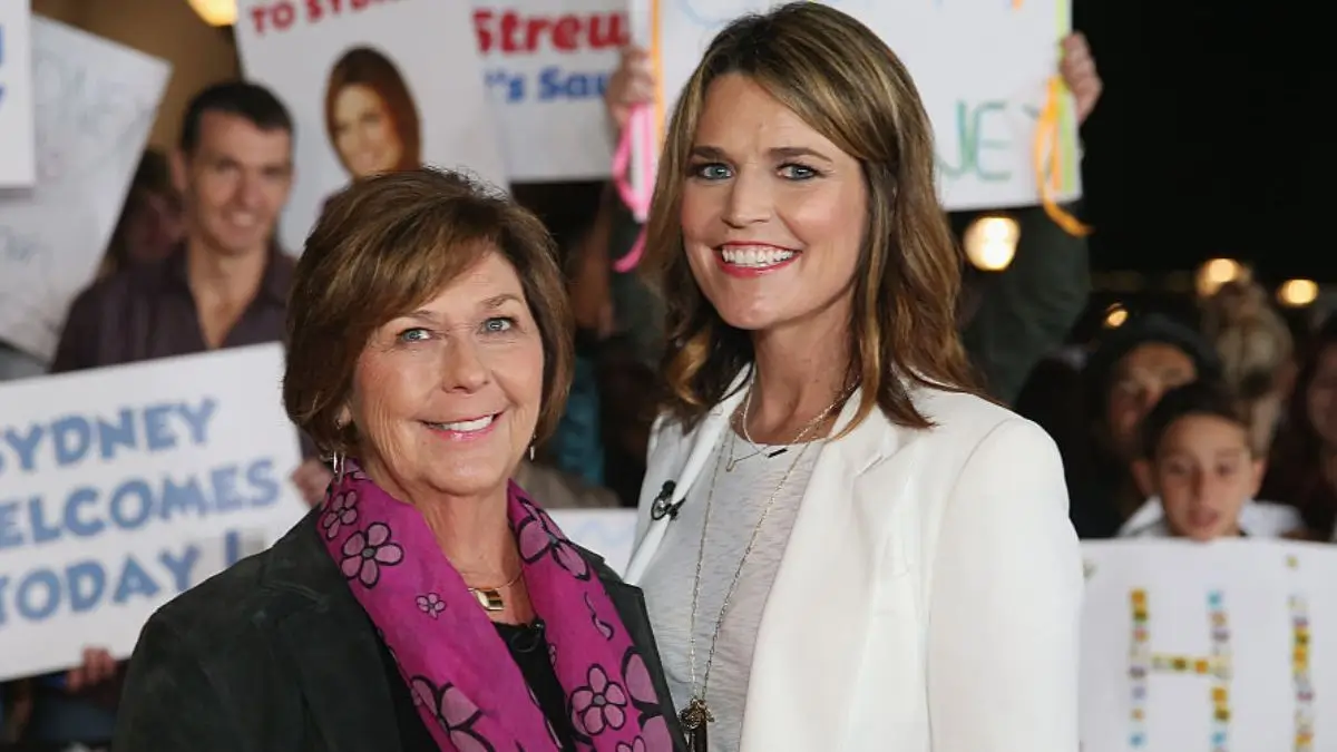 ‘Why Is She Covering Her Face?’: Shocking Details Emerge as Savannah Guthrie’s Mother Remains Missing, Then One Strange Photo Enters the Chat