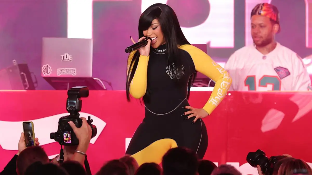 ‘OMG’: Cardi B’s Drunk Super Bowl Week Spins Out of Control as Cameras Keep Rolling After a Robot Knocks Her Down Following a Steamy Dance