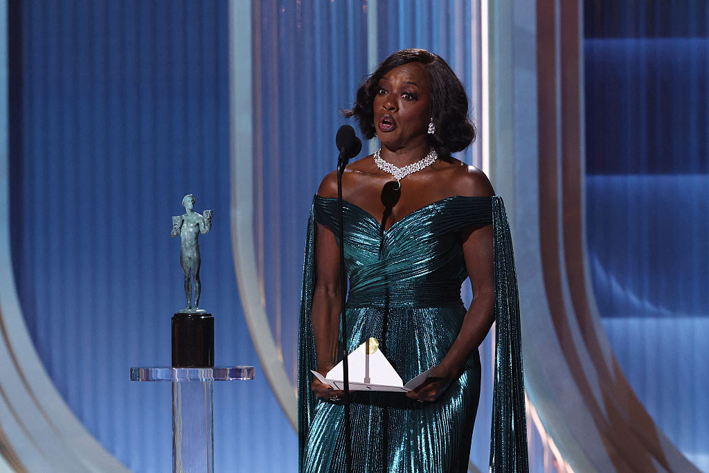 What Did Viola Davis Say Before Awarding Michael B. Jordan At The Actor Awards?