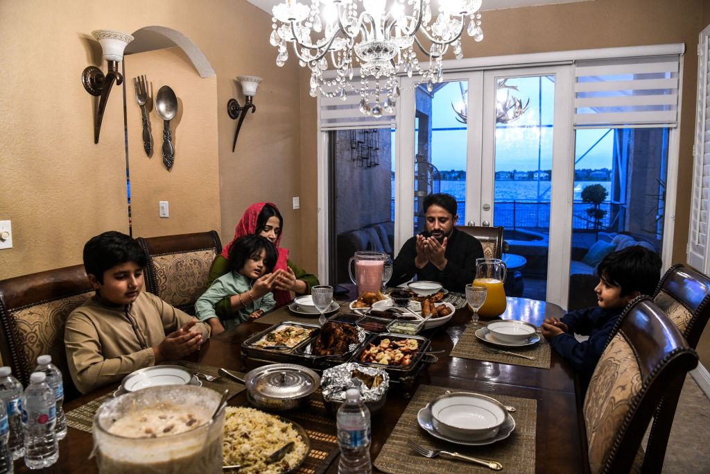 Eid Al-Fitr 2026: How To Show Up For Your Muslim Friends This Holiday