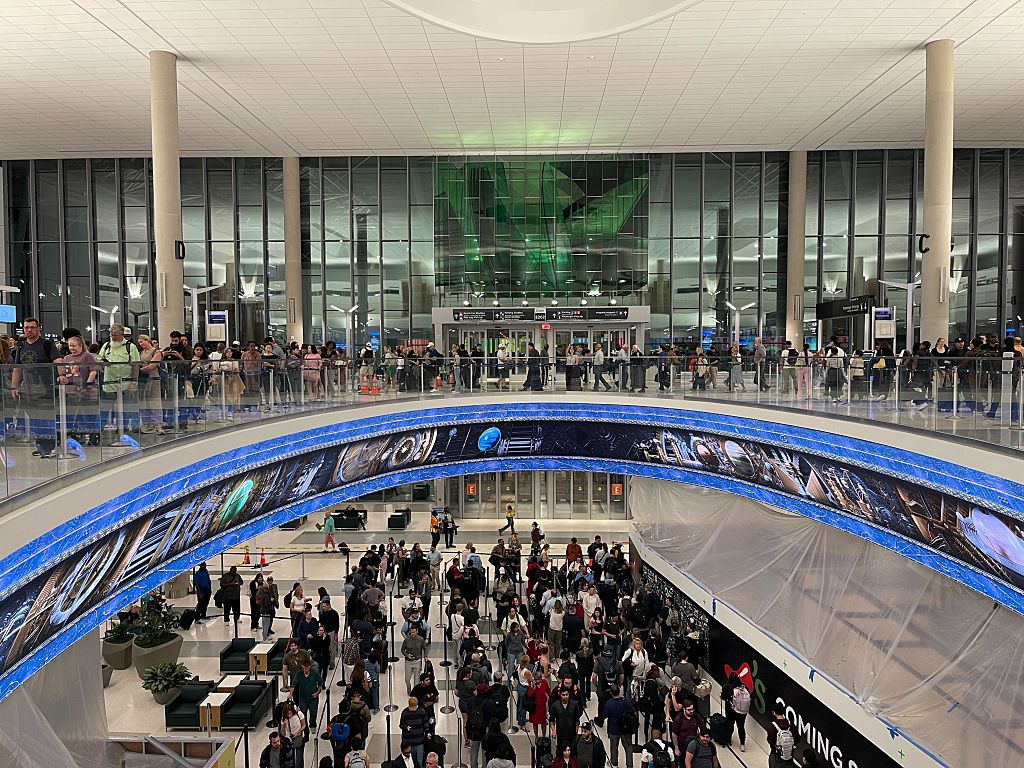 Senate Votes To Partially Fund DHS, Unclear If House Will Vote To End Shutdown 