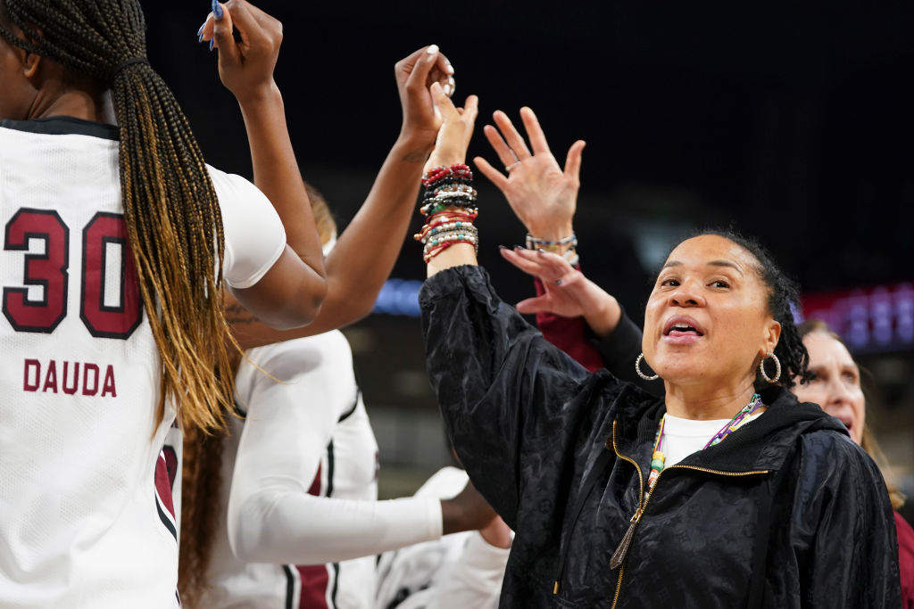 Dawn Staley gives an HBCU team a taste of luxury before NCAA Tournament showdown