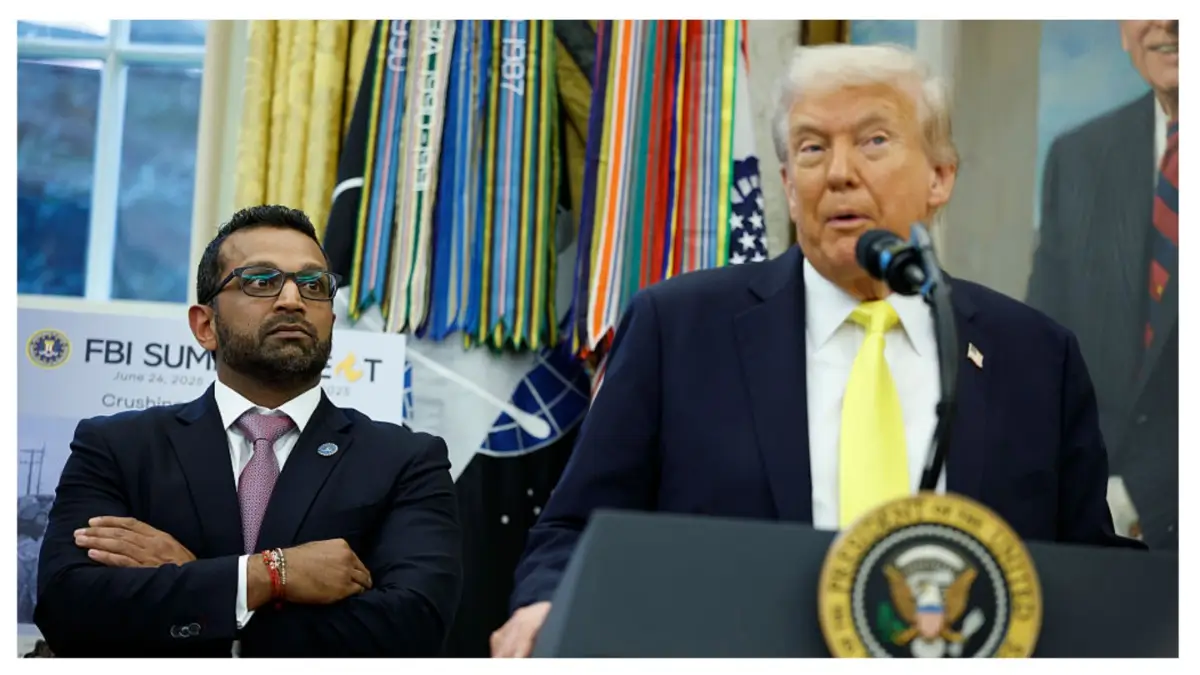 ‘They Make Me Sick’: Trump Brags About Crushing Iran, Then Turns to Kash Patel and Dares Him to Outdo the Others as the Room Erupts Into a Strange, Over-the-Top Praise Frenzy