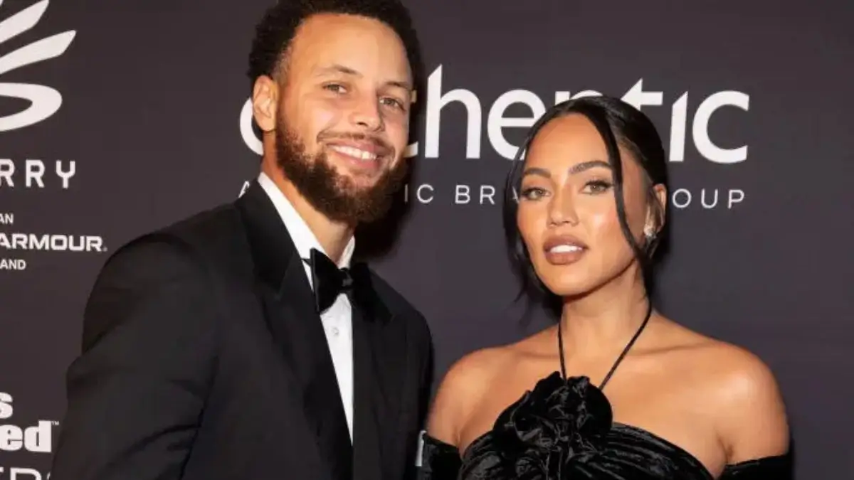 ‘There She Is’: Steph Curry Drops Stunning Bikini Pics of Wife Ayesha Curry, Leaving Fans Drooling Over Her Curves