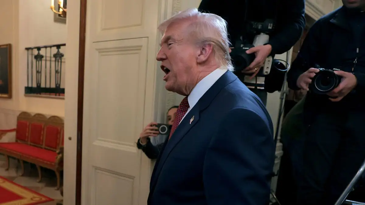 ‘He Looks Sick’: Trump Blows Up Over Blinding Lights Mid-Speech, Then Eagle-Eyed Fans Zoom In and Spot the Detail He Didn’t Want Anyone to See