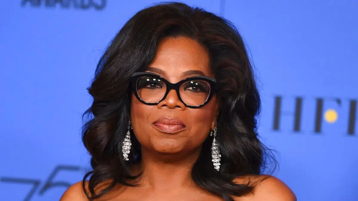 ‘No Way’: Oprah Winfrey’s Paris Look After Years of Being Dragged for Her Weight Has Fans Zooming In on One Tiny Detail They Can’t Ignore