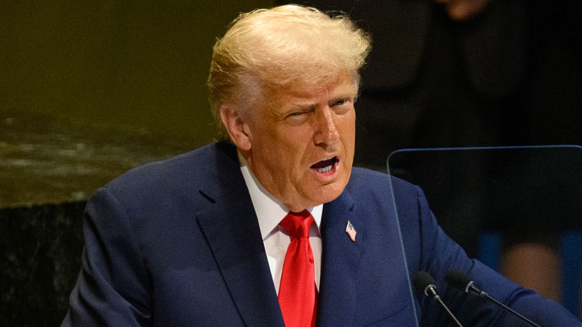 ‘Who’s Going to Tell Him’: Watch As Trump Takes His Biggest Swipe at Biden Yet — But What He Confessed Seconds Later Has Folks Mortified