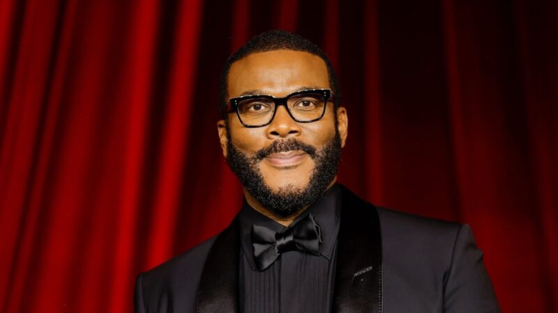 Tyler Perry’s TSA gift card donation to stand after all, according to his reps