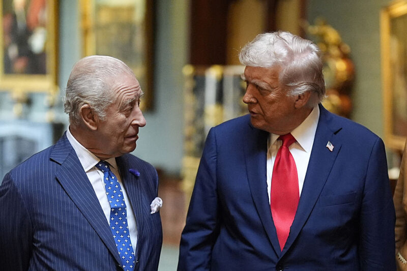 ‘Can’t Contain His Anger’: Trump Goes for Cringe Power Move — But King Charles III Shuts It Down Cold as That Long Staredown Has Viewers Zooming In