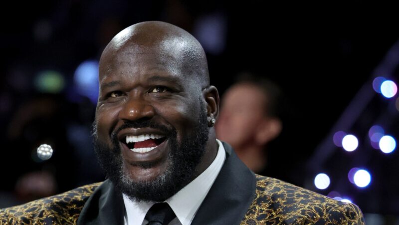 Shaquille O’Neal graduates from LSU with master’s degree