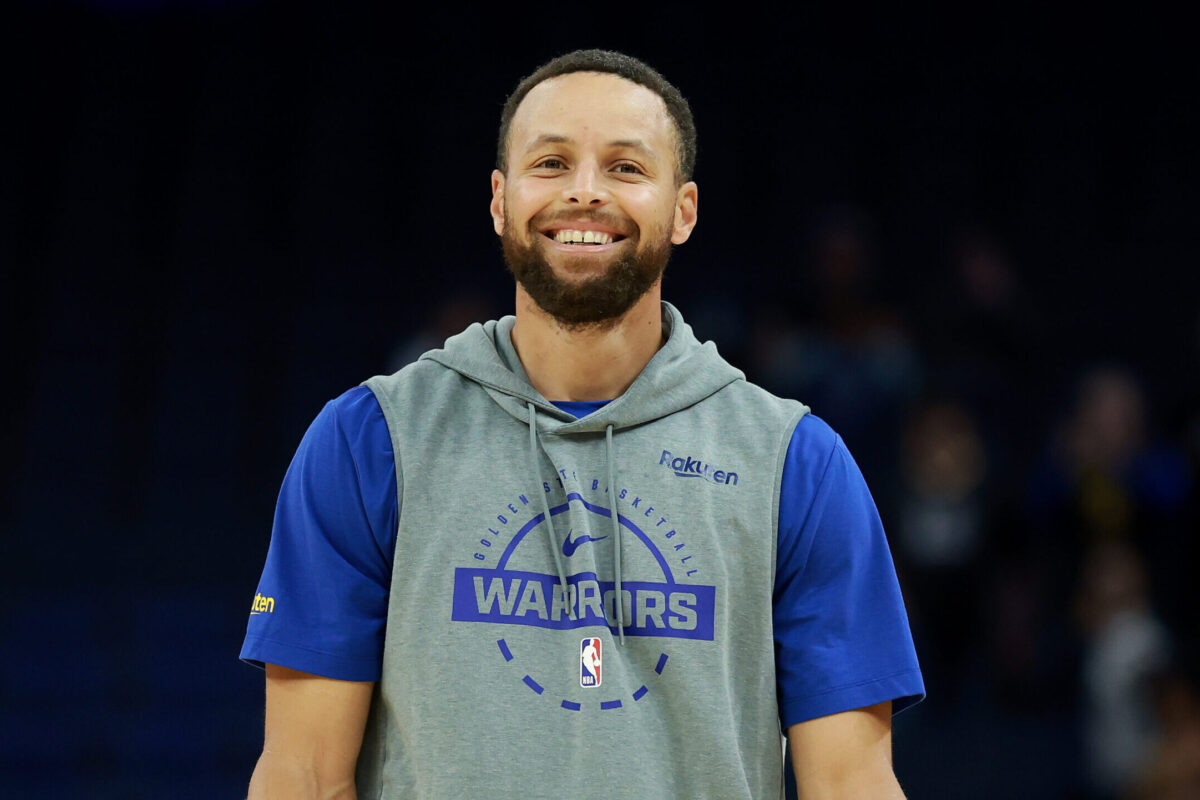 Steph Curry launches full-ride scholarship program for Bay Area students at Davidson College