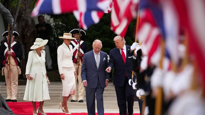 ‘Omg Look at the Queen’: Trump Has Royals Fuming After Breaking Protocol, Cameras Catch Queen Camilla’s Icy Look and King Charles Freezes