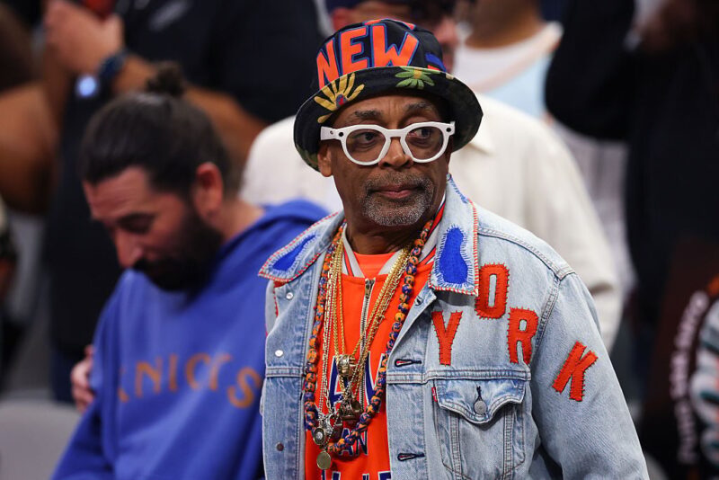 Knicks fans want Spike Lee to get a championship ring after decades of loyalty