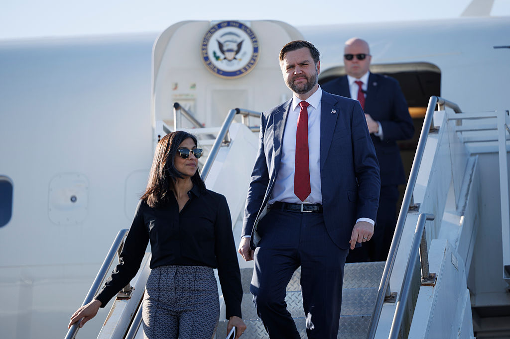 ‘What a Joke’: Usha Vance’s Reading Challenge Triggers Brutal Dragging of Trump, Melania, and JD Vance Before She Drops a Truth Bomb About Her Own Husband