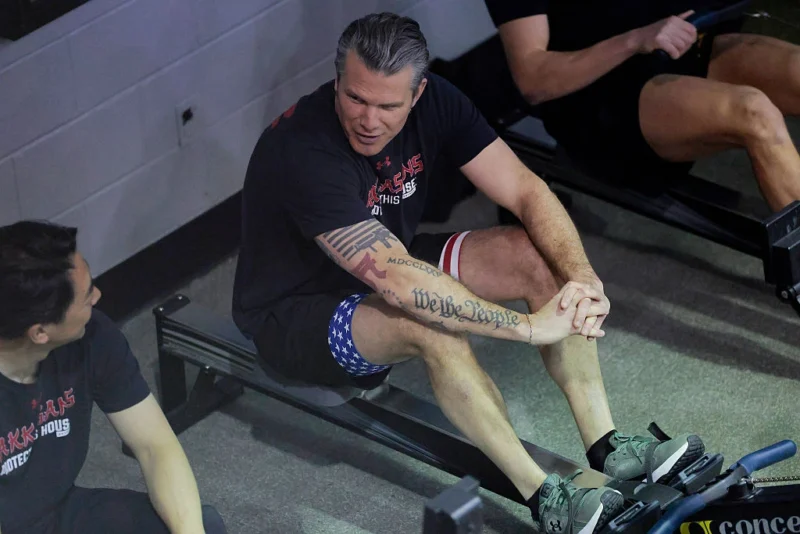 ‘Why Would He Let Someone Post This?’:  Pete Hegseth’s Tough-Guy Image Takes a Hit After Cameras Catch an Embarrassing Struggle He Couldn’t Hide