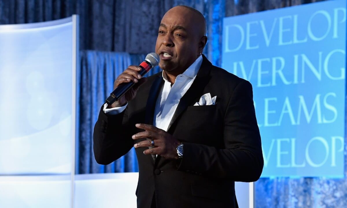 Peabo Bryson, beloved R&B singer and voice behind several classic hits such as ‘A Whole New World,’ dies at 75