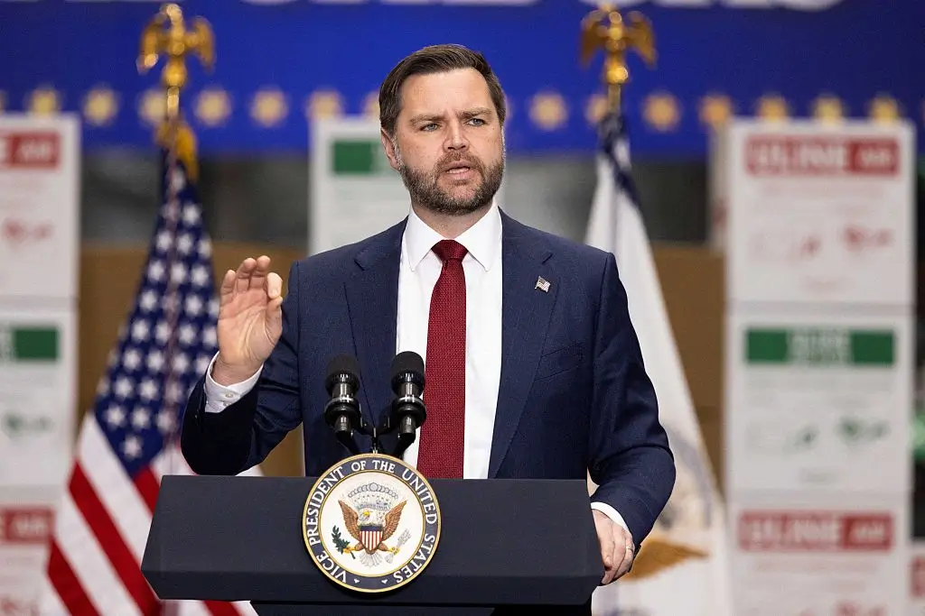 ‘Time Will Tell’: Trump Ally’s 3-Word Warning About JD Vance Has the Internet Convinced He’s Already Prepping the Fall Guy for Trump’s Iran Deal